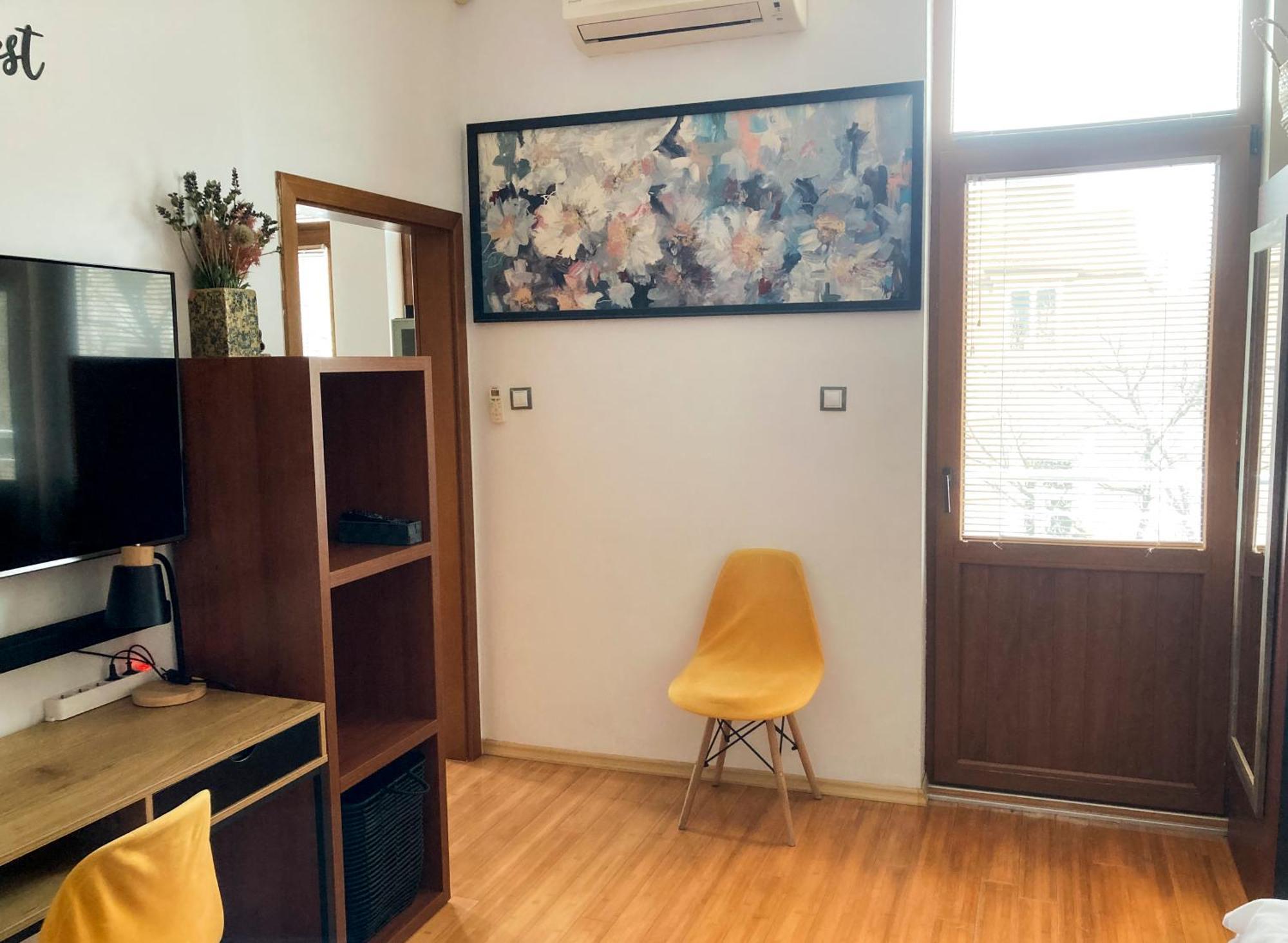 Two Bedroom Apartment -Welcome To Burgas- Top Location, Central Station, Main Walking Street, Sea Garden, Near The Beach Luaran gambar